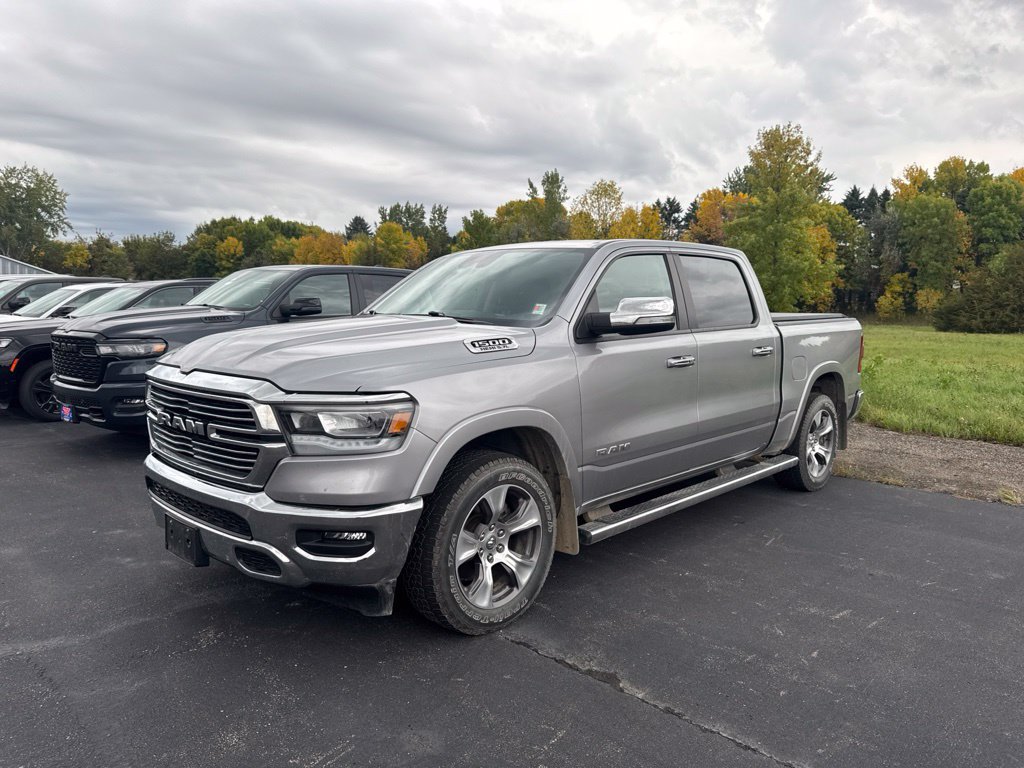 Used 2021 RAM 1500 Laramie AWD/4WD image 1