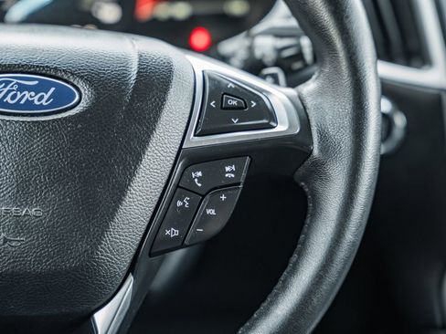 Used 2017 Ford Edge SEL w/ Equipment Group 201A image 26