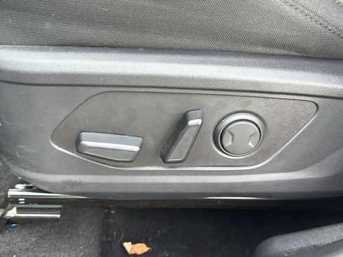 Used 2025 Hyundai Tucson SEL image 13