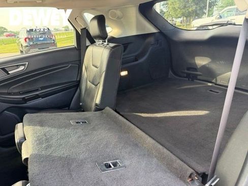 Used 2020 Ford Edge Titanium w/ Equipment Group 301A AWD/4WD image 30