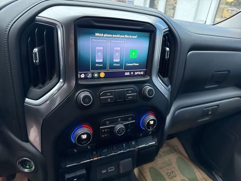 Used 2020 Chevrolet Silverado 1500 LT w/ All-Star Edition image 26