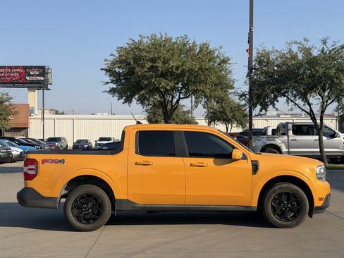 Used 2022 Ford Maverick Lariat w/ Lariat Luxury Package AWD/4WD image 3