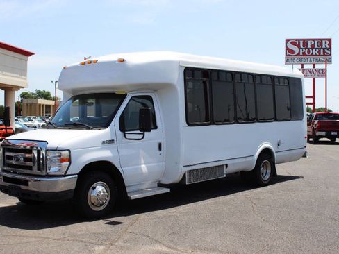 Used 2013 Ford E-450 and Econoline 450 Super Duty w/ Shuttle Bus Prep Pkg image 7