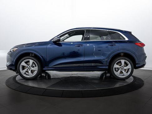New 2025 Audi Q5 Prestige image 5
