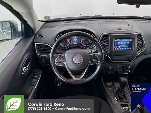 Used 2019 Jeep Cherokee Latitude w/ Cold Weather Group image 25