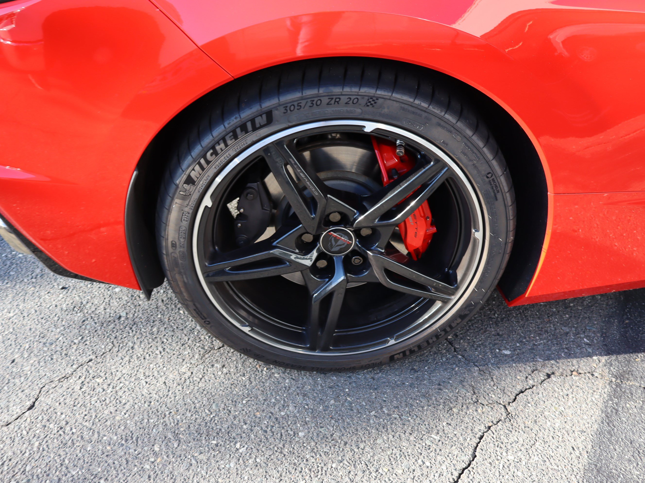 Used 2020 Chevrolet Corvette Stingray Preferred Cpe w/ 2LT Preferred Equipment Group RWD image 37