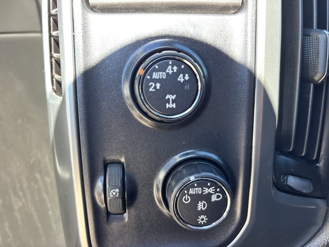Used 2014 Chevrolet Silverado 1500 LTZ AWD/4WD image 23