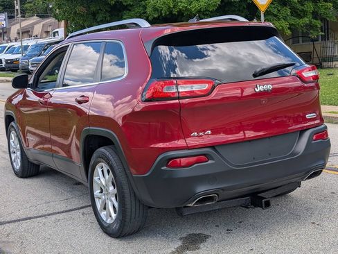 Used 2015 Jeep Cherokee Latitude w/ Cold Weather Group AWD/4WD image 7