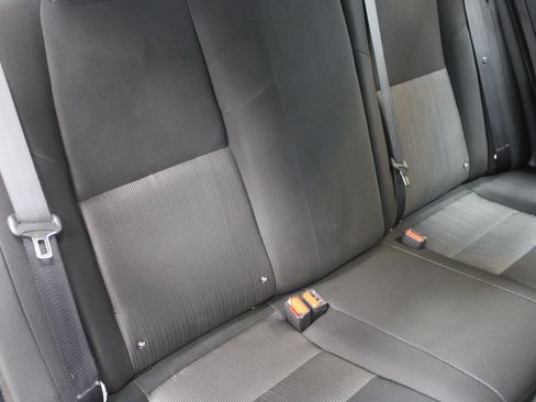 Used 2025 Nissan Sentra SV image 21