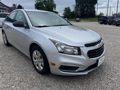 Used 2016 Chevrolet Cruze LS FWD image 8