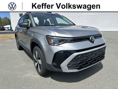 New 2026 Volkswagen Taos S AWD/4WD image 7