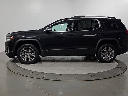 Used 2020 GMC Acadia SLT FWD image 2