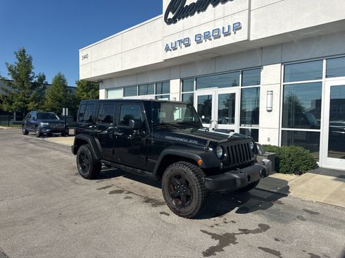 Used 2017 Jeep Wrangler Unlimited Sport AWD/4WD image 9