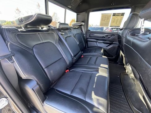 Used 2022 RAM 1500 Limited w/ Body-Colour Bumper Group image 27