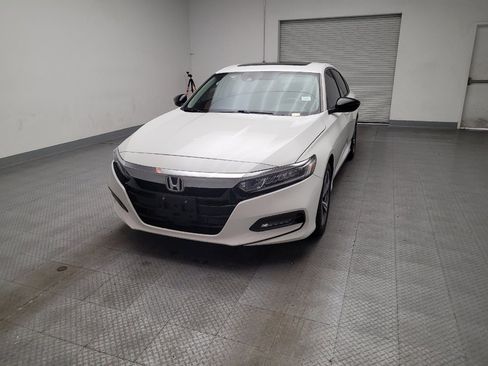 Used 2018 Honda Accord EX image 15