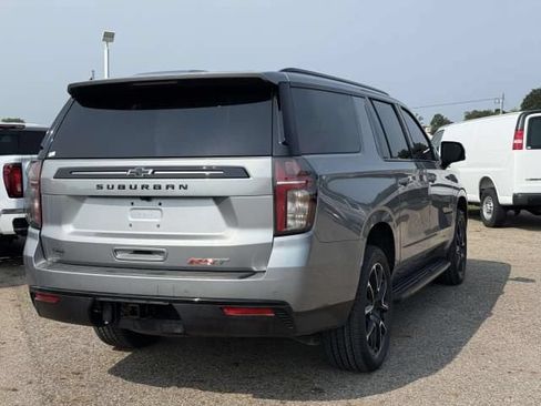 Used 2024 Chevrolet Suburban RST w/ Luxury Package AWD/4WD image 5