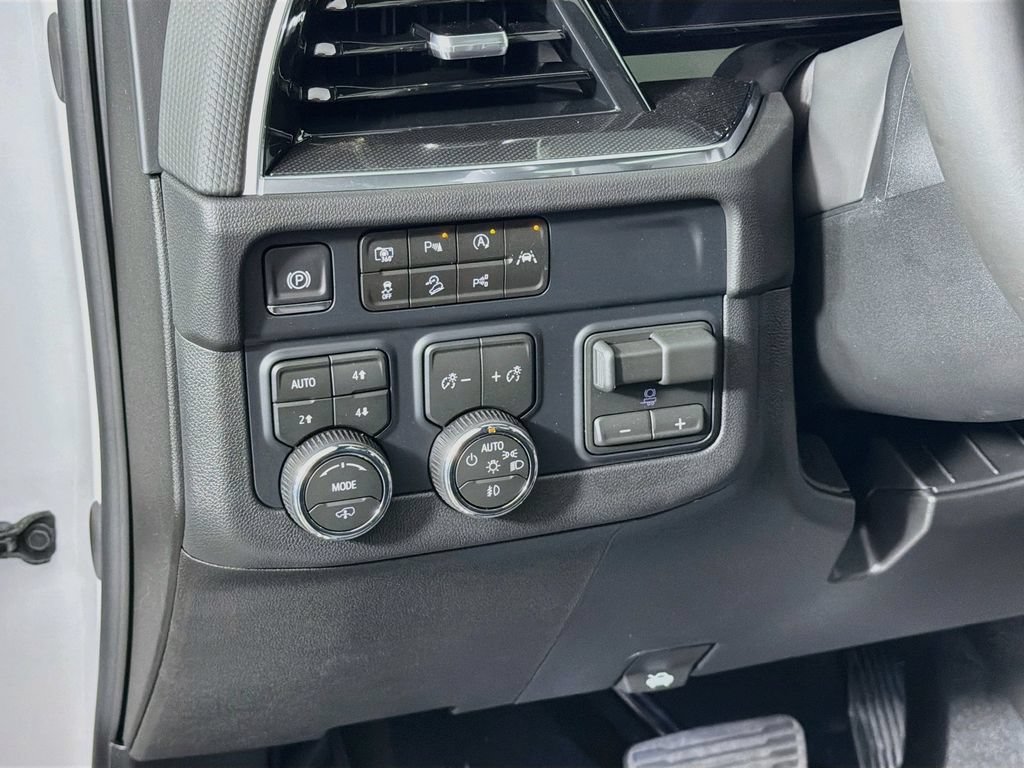 New 2026 Chevrolet Tahoe RST w/ RST Capability Package AWD/4WD image 10