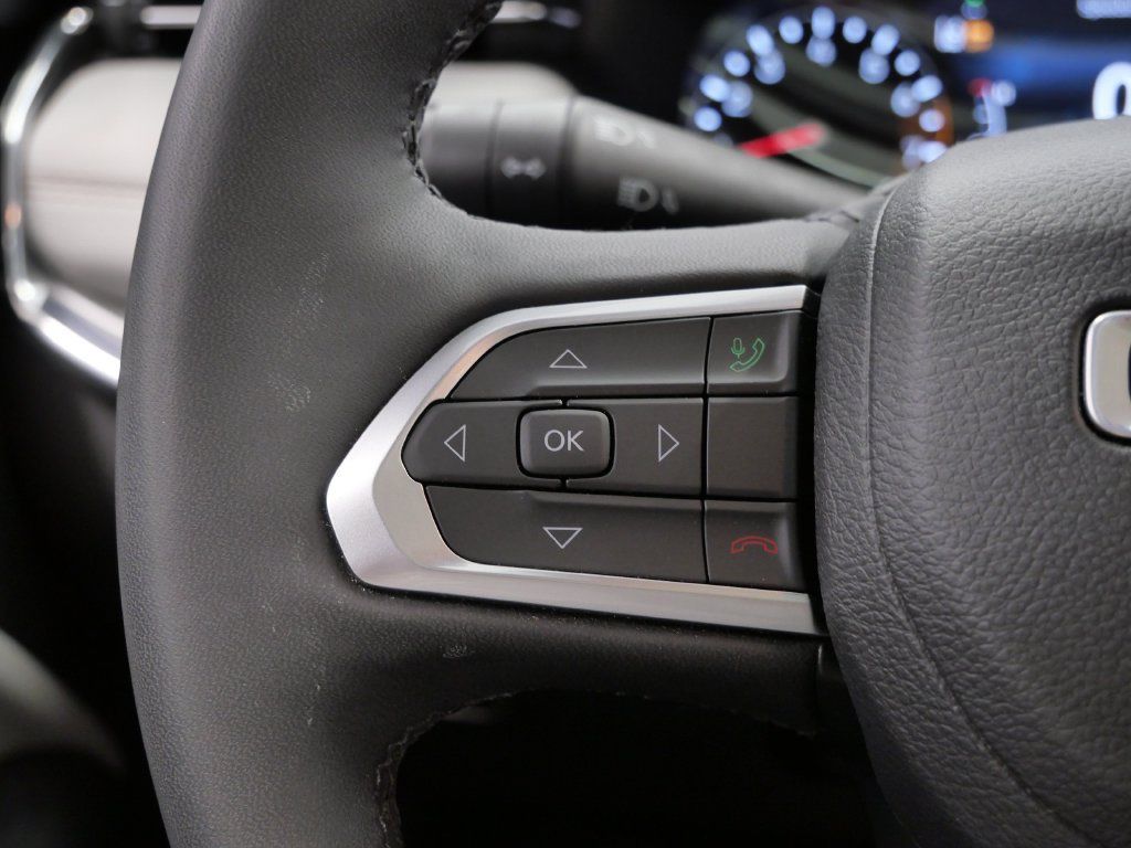 Used 2023 Jeep Compass Limited w/ Sun and Sound Group AWD/4WD image 22