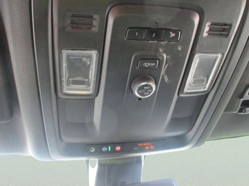 Used 2021 Chevrolet Tahoe RST image 34