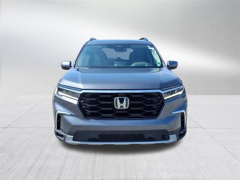 Used 2023 Honda Pilot Elite image 9
