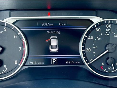 Used 2024 Nissan Sentra SV FWD image 12