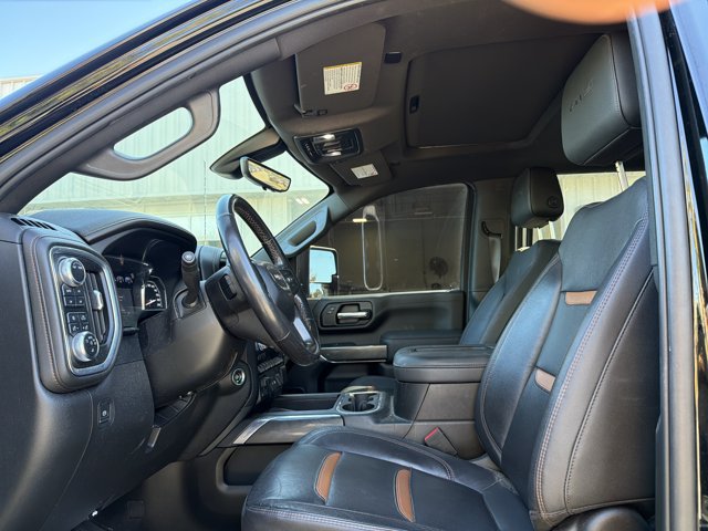 Used 2022 GMC Sierra 3500 AT4 w/ AT4 Premium Plus Package AWD/4WD image 11
