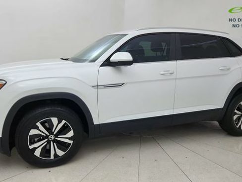 Used 2026 Volkswagen Atlas Cross Sport SE AWD/4WD image 21