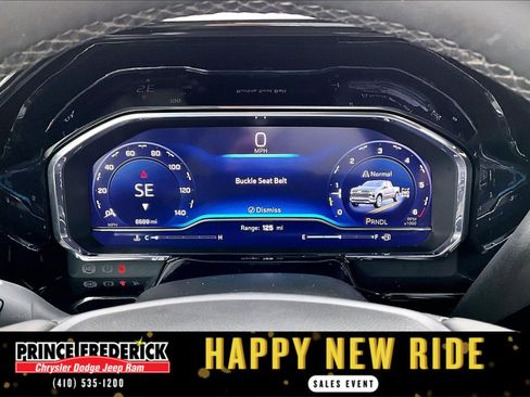 Used 2024 Chevrolet Silverado 1500 LT image 17