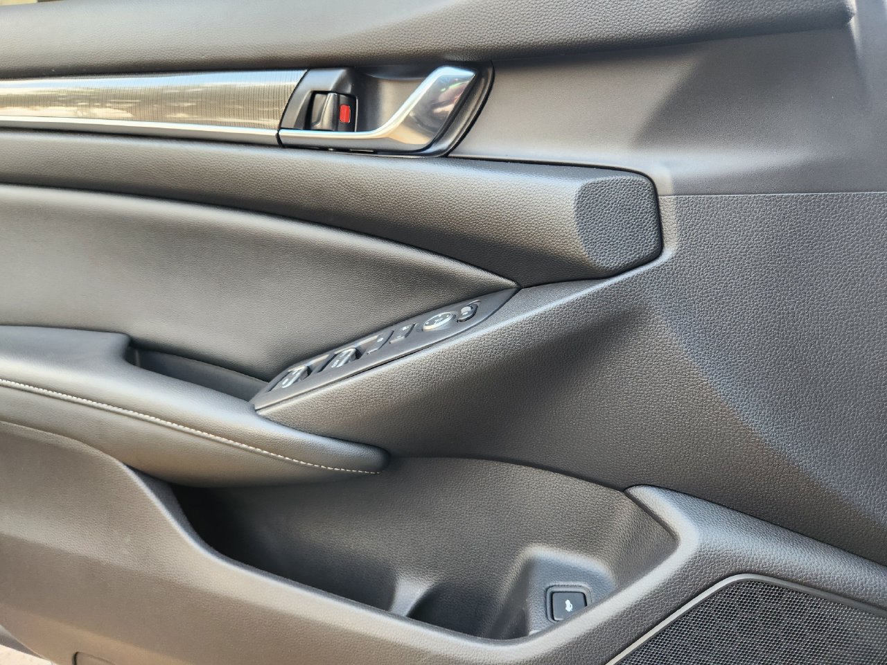 Used 2022 Honda Accord Sport image 22
