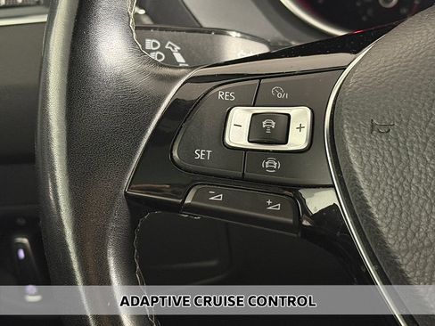 Used 2021 Volkswagen Tiguan SE R-Line w/ 3rd Row Seat Package AWD/4WD image 4