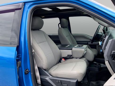 Used 2019 Ford F150 XLT w/ Equipment Group 302A Luxury AWD/4WD image 9