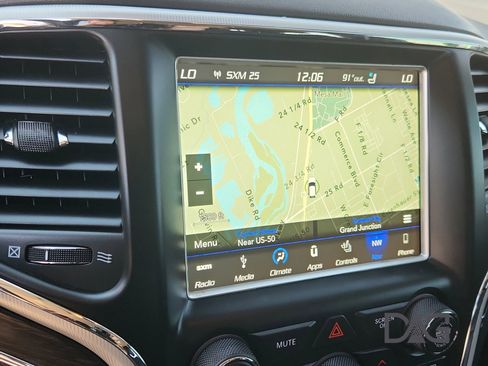 Used 2018 Jeep Grand Cherokee Summit w/ Platinum Series Group image 31