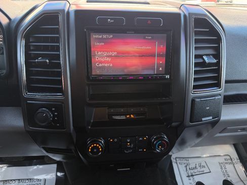 Used 2017 Ford F150 XLT image 38