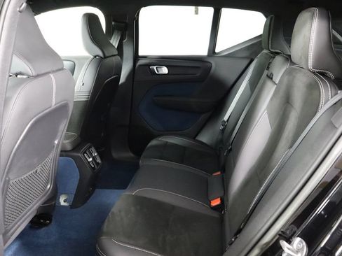 Used 2023 Volvo XC40 Recharge Plus AWD/4WD image 15