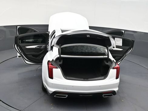 Used 2022 Cadillac CT5 Luxury w/ Sun And Sound Package image 32