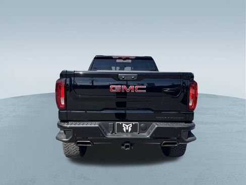 New 2026 GMC Sierra 1500 AT4 w/ AT4 Premium Package AWD/4WD image 7