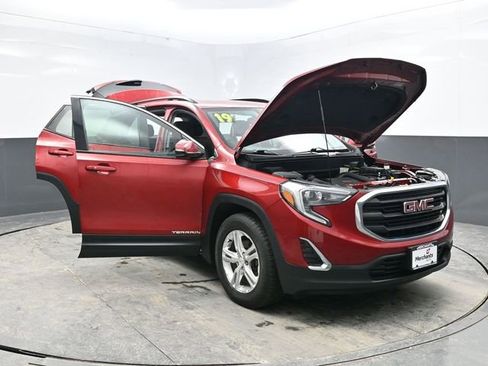 Used 2019 GMC Terrain SLE w/ Driver Convenience Package image 36