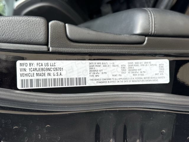 Used 2022 Jeep Grand Cherokee Limited w/ Tech Group RWD image 36