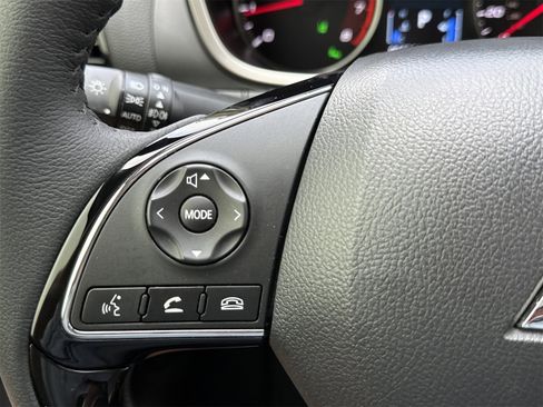 Used 2024 Mitsubishi Eclipse Cross SE image 20