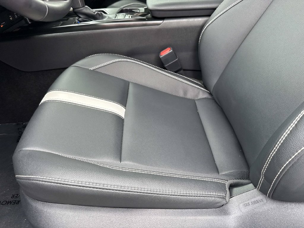 Used 2026 Toyota Camry SE FWD image 24