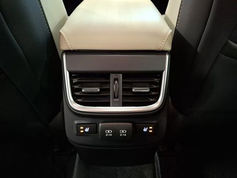 Certified 2022 Subaru Legacy Limited image 9