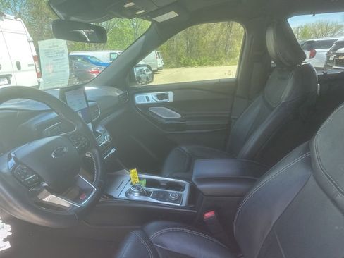 Used 2021 Ford Explorer ST w/ Equipment Group 401A image 16