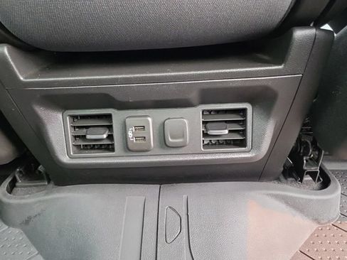 Used 2021 Chevrolet Silverado 1500 RST w/ Max Trailering Package AWD/4WD image 29
