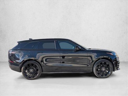Certified 2026 Land Rover Range Rover Velar Dynamic SE image 4
