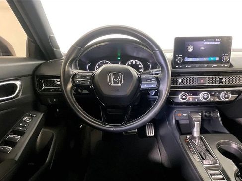 Used 2025 Honda Civic Sport image 8