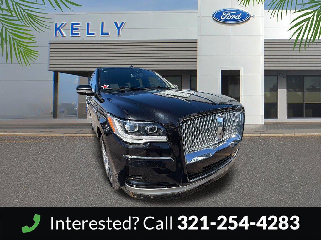 Used 2023 Lincoln Navigator Reserve RWD image 9