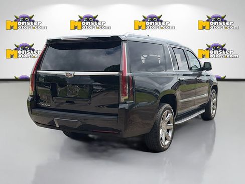 Used 2019 Cadillac Escalade ESV Luxury AWD/4WD image 5
