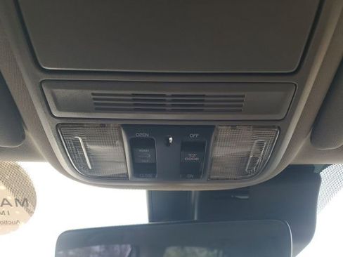 Used 2021 Honda Pilot EX-L image 25