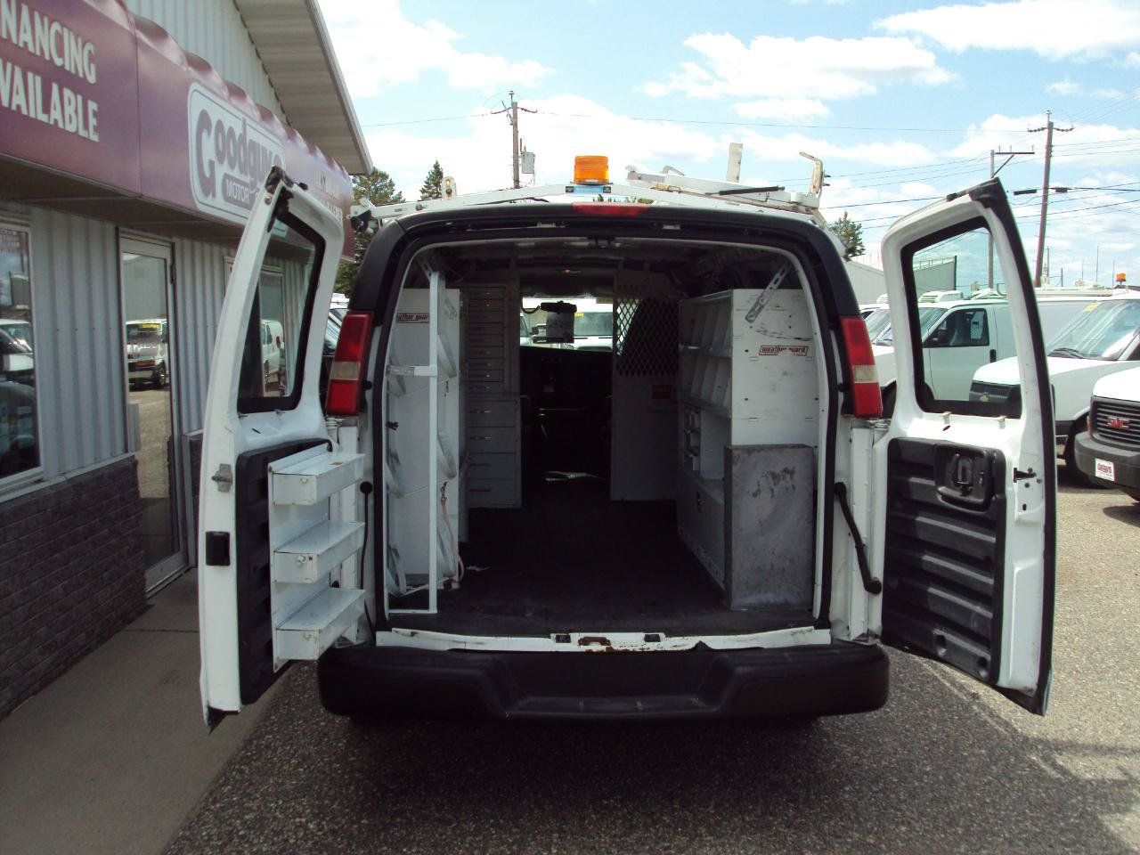 Used 2012 Chevrolet Express 1500 AWD image 6