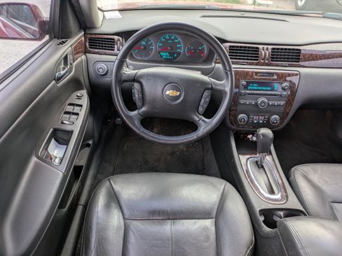 Used 2013 Chevrolet Impala LTZ image 15
